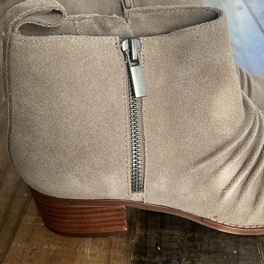 Women’s Sole Society Booties size 7.5 in Tan - Picture 7 of 7